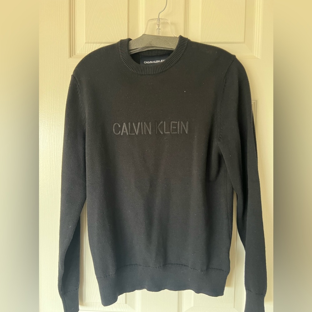 calvin klein black crew neck shirt - small